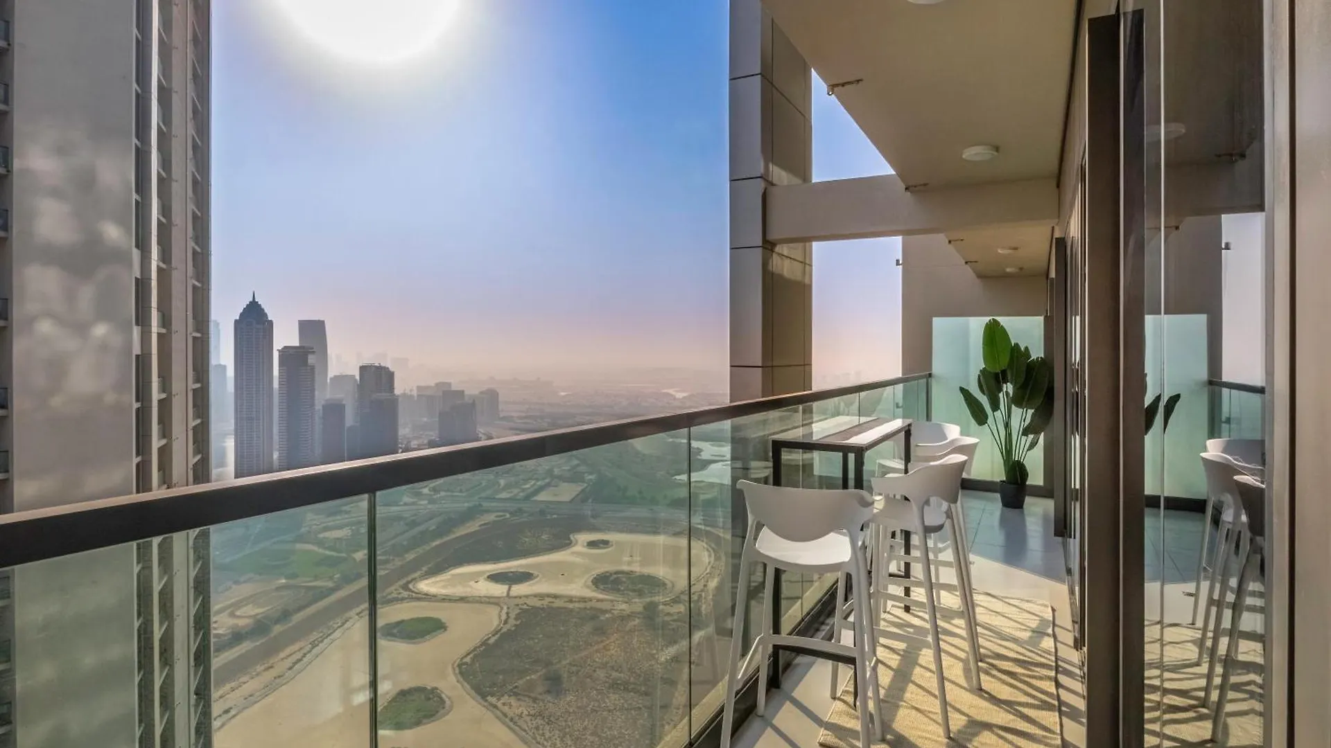 51St Floor Canal View 2Br Luxe Flat - Downtown Dubai United Arab Emirates