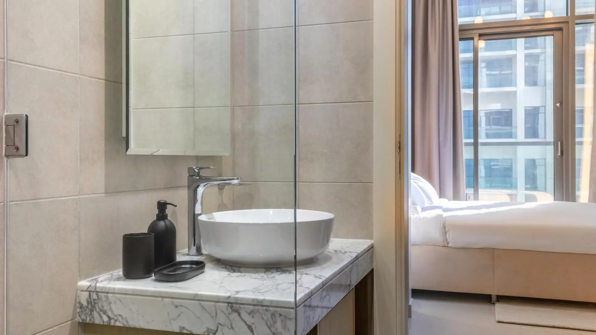 51St Floor Canal View 2Br Luxe Flat - Downtown Dubai 0*,  United Arab Emirates