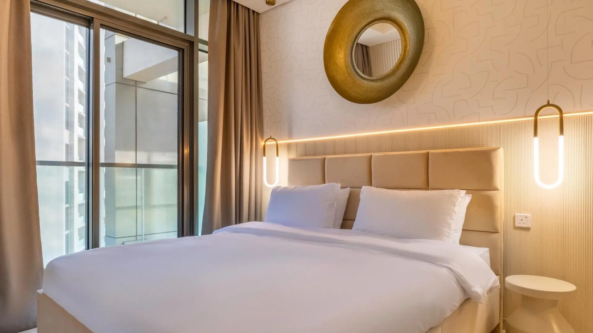 51St Floor Canal View 2Br Luxe Flat - Downtown Dubai